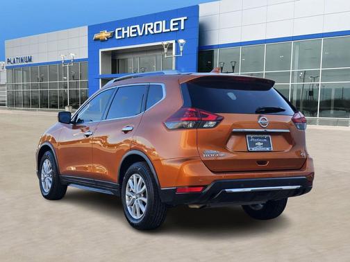 2020 Nissan Rogue SV