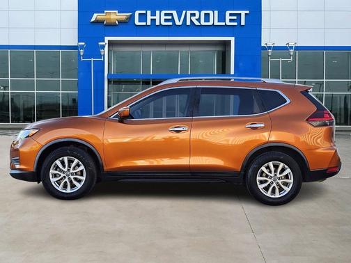 2020 Nissan Rogue SV