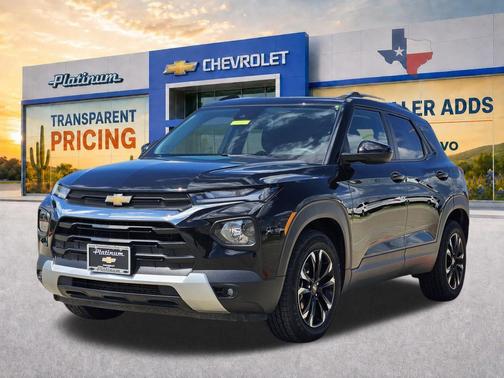 Mosaic Black Metallic 2023 Chevrolet Trailblazer LT