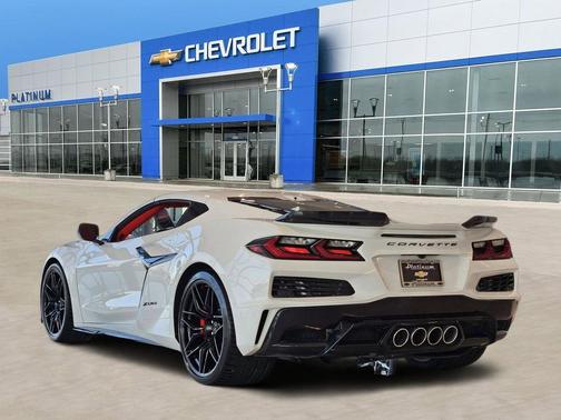 Arctic White 2024 Chevrolet Corvette Z06