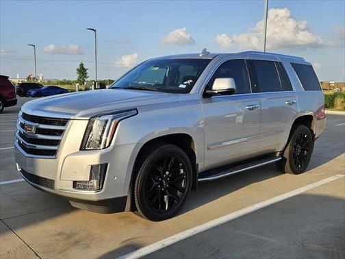 2019 Cadillac Escalade Luxury