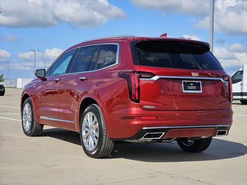 2025 Cadillac XT6 Premium Luxury FWD