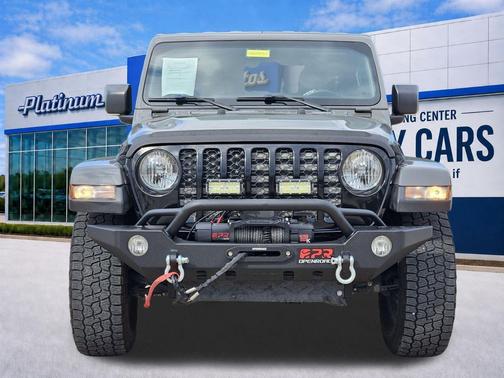 Sting-Gray Clearcoat 2021 Jeep Gladiator Willys 4x4