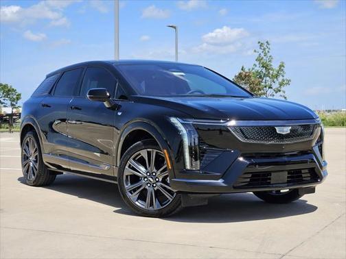 2025 Cadillac OPTIQ Sport 2 AWD