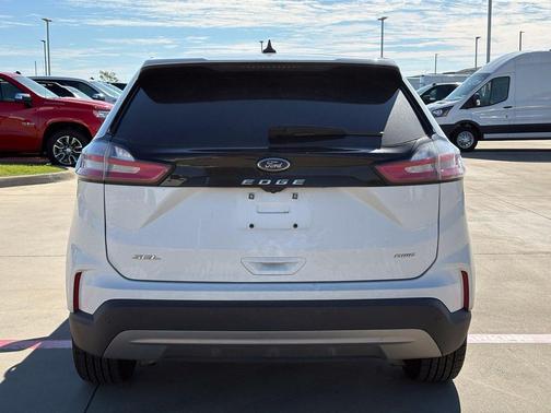 Oxford White 2024 Ford Edge SEL