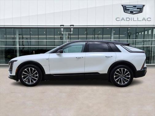 2025 Cadillac LYRIQ Sport w/1SJ