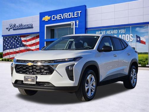 Summit White 2026 Chevrolet Trax LS