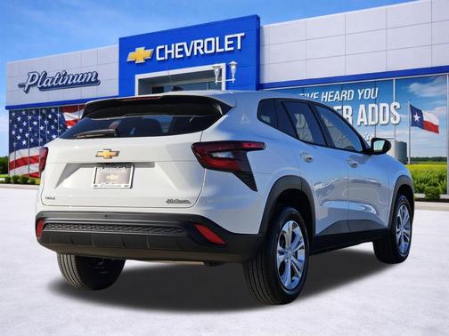 Summit White 2026 Chevrolet Trax LS