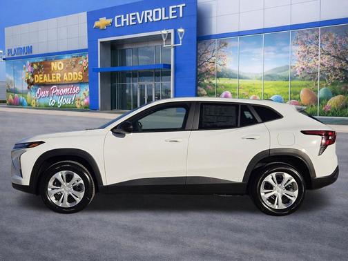 Summit White 2026 Chevrolet Trax LS