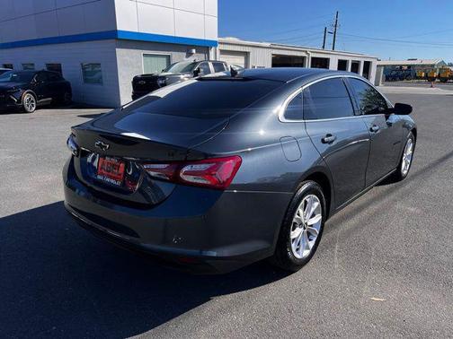 2021 Chevrolet Malibu FWD LT