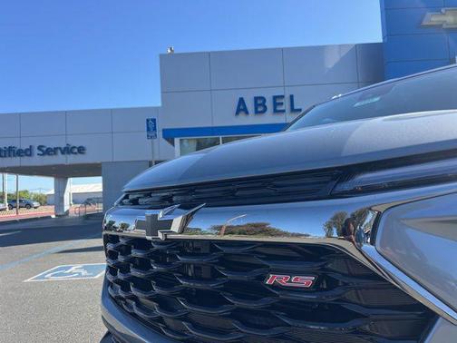 Sterling Gray Metallic 2026 Chevrolet Trailblazer RS