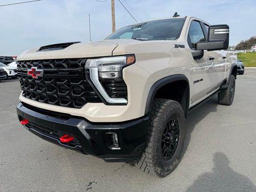 2026 Chevrolet Silverado 2500 Crew Cab, Standard Bed, XR2, 4WD