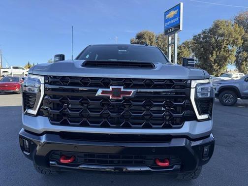 2026 Chevrolet Silverado 2500 Crew Cab, Standard Bed, XR2, 4WD