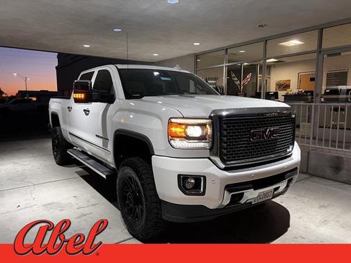 2015 GMC Sierra 2500 Denali