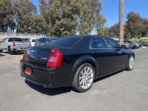 2006 Chrysler 300 SRT8
