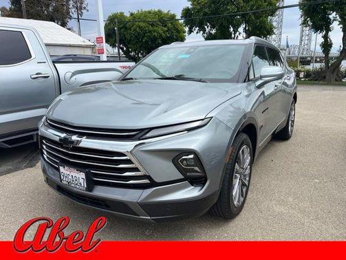 Sterling Metallic 2023 Chevrolet Blazer Premier
