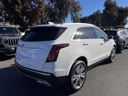 2025 Cadillac XT5 Premium Luxury