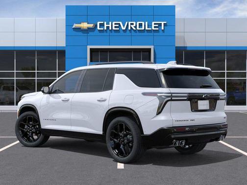 Polar White Tricoat 2026 Chevrolet Traverse RS