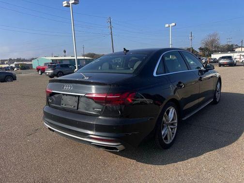 2023 Audi A4 45 S line Premium Plus