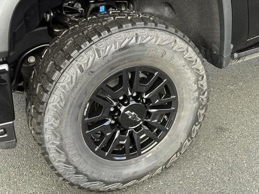 2026 Chevrolet Silverado 2500 Crew Cab, Standard Bed, XR2, 4WD