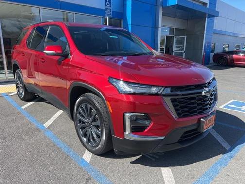2023 Chevrolet Traverse RS