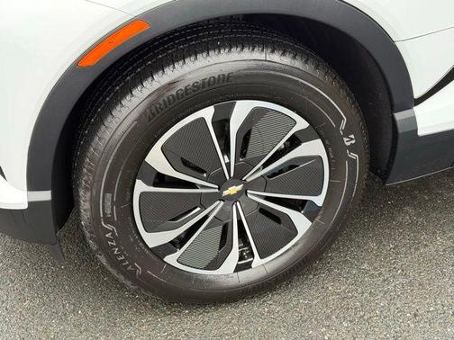 2026 Chevrolet Blazer EV AWD LT