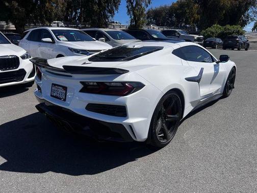 Arctic White 2023 Chevrolet Corvette Z06