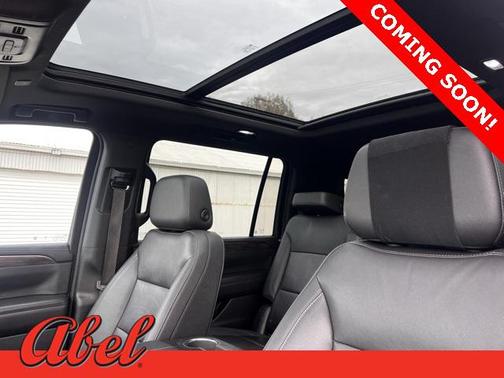 2022 Chevrolet Suburban 4WD Z71