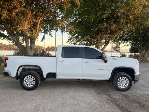2023 Chevrolet Silverado 2500 LT