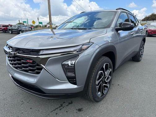 Sterling Gray Metallic 2026 Chevrolet Trax FWD 2RS