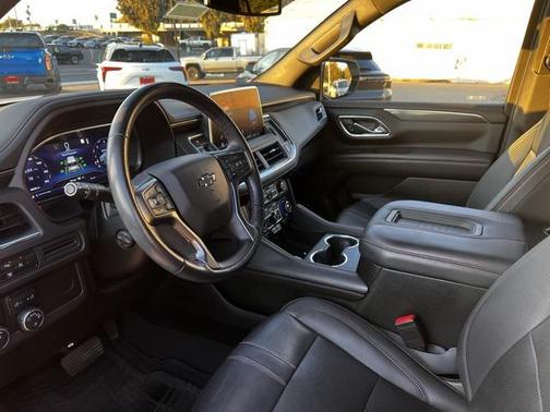 2023 Chevrolet Tahoe 4WD RST