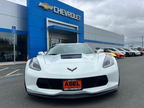 Arctic White 2017 Chevrolet Corvette Grand Sport