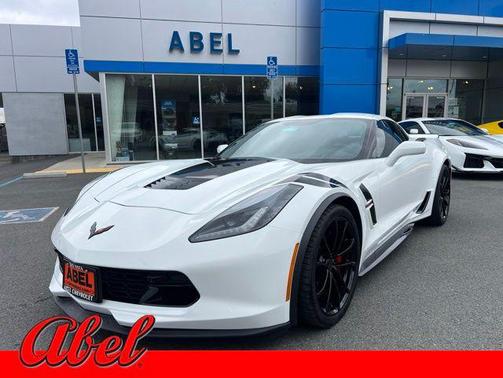 Arctic White 2017 Chevrolet Corvette Grand Sport