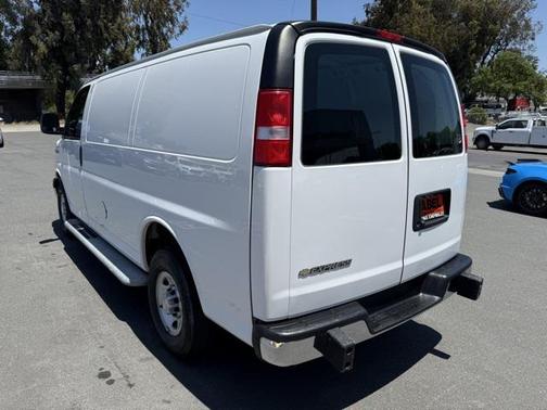 2023 Chevrolet Express 2500 RWD 2500 Regular Wheelbase WT