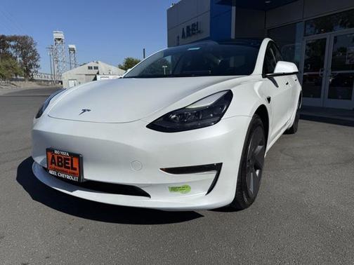 2023 Tesla Model 3 Standard Range