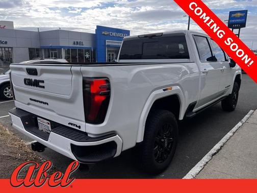 2025 GMC Sierra 2500 AT4