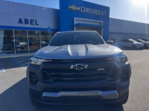 Sterling Gray Metallic 2026 Chevrolet Colorado Trail Boss