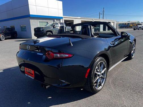 2021 Mazda MX-5 Miata Grand Touring