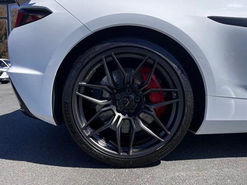 Arctic White 2024 Chevrolet Corvette Z06