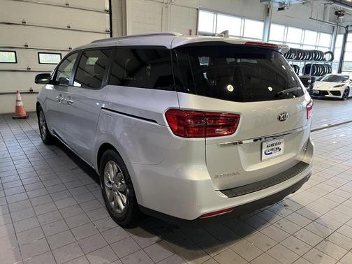 2020 Kia Sedona EX