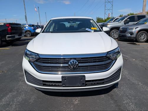 Pure White 2024 Volkswagen Jetta 1.5T S