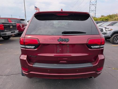 2021 Jeep Grand Cherokee Laredo