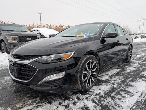 2024 Chevrolet Malibu FWD RS