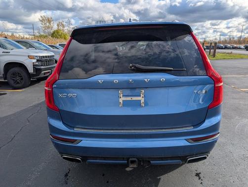 2016 Volvo XC90 T6 R-Design