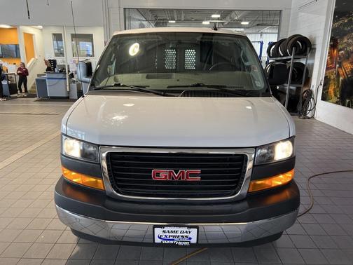 2024 GMC Savana 2500 Work Van