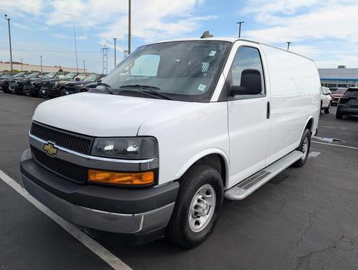 2024 GMC Savana 2500 Work Van