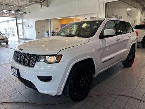 2019 Jeep Grand Cherokee Altitude