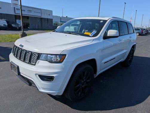 2019 Jeep Grand Cherokee Altitude