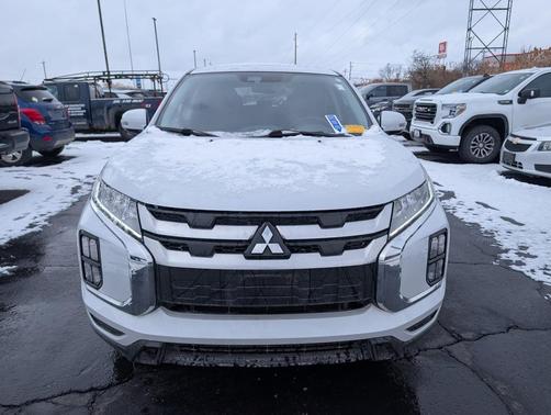 2022 Mitsubishi Outlander Sport SE