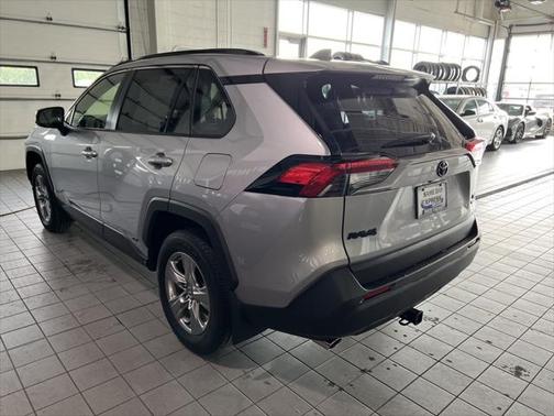 2023 Toyota RAV4 Hybrid XLE